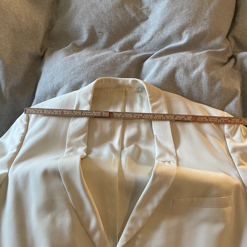 Men's light weight white summer suit jacket - Picture 11 of 12